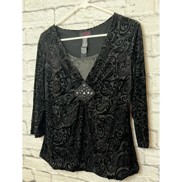 Y2K Clothing Co by Notations black bejeweled top size L. - Picture 3 of 8